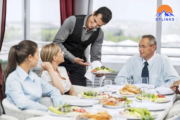 Du Học Nghề – Phục vụ nhà hàng Burger King